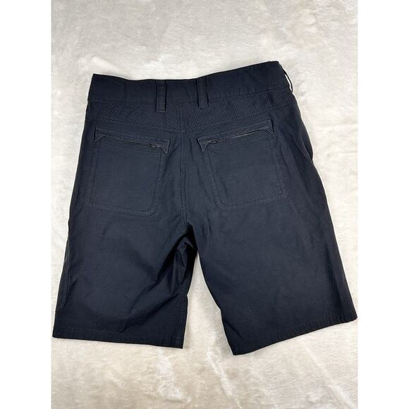 HUK Next Level 10.5" Fishing Shorts Men’s Medium Black Performance Stretch Cargo - Picture 2 of 8
